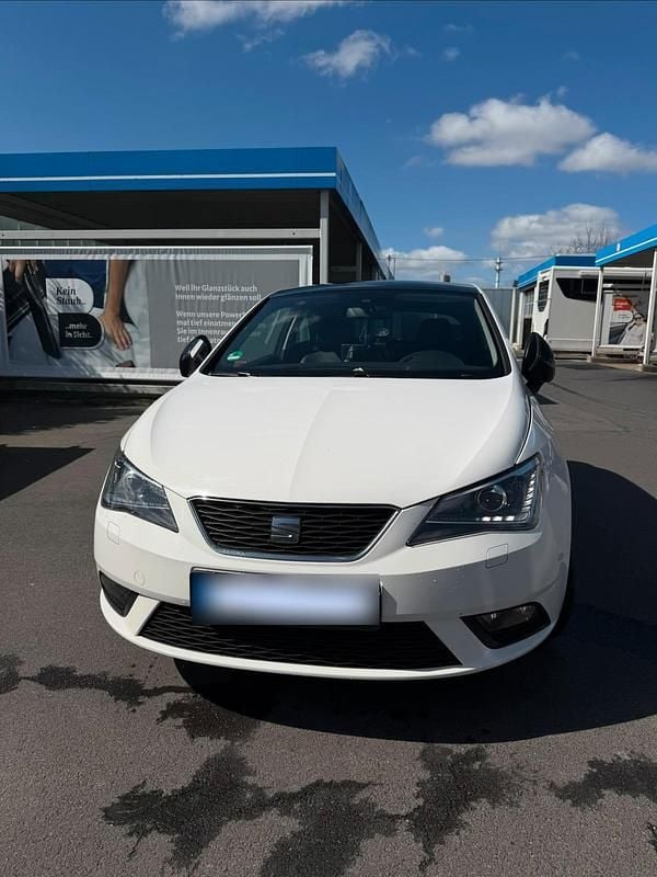 Gebraucht Seat Ibiza 75 PS (55 kW) 2015 Weiß Kleinwagen