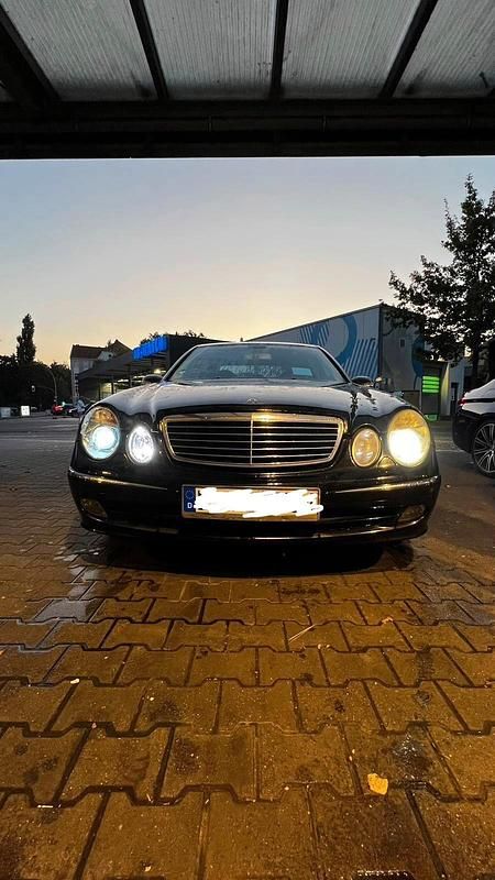 Gebraucht Mercedes E280 177 PS (130 kW) 2005 Schwarz Limousine