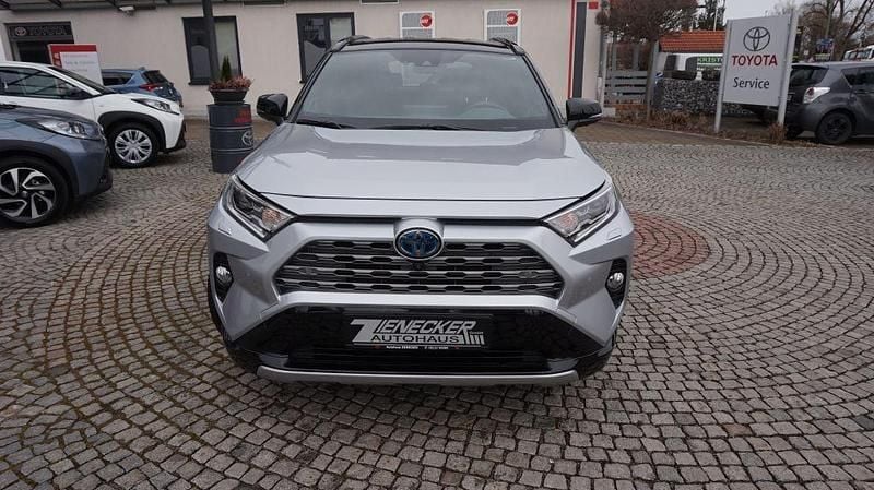 Gebraucht Toyota RAV4 Hybrid Style 218 PS (160 kW) 2020 Silber SUV