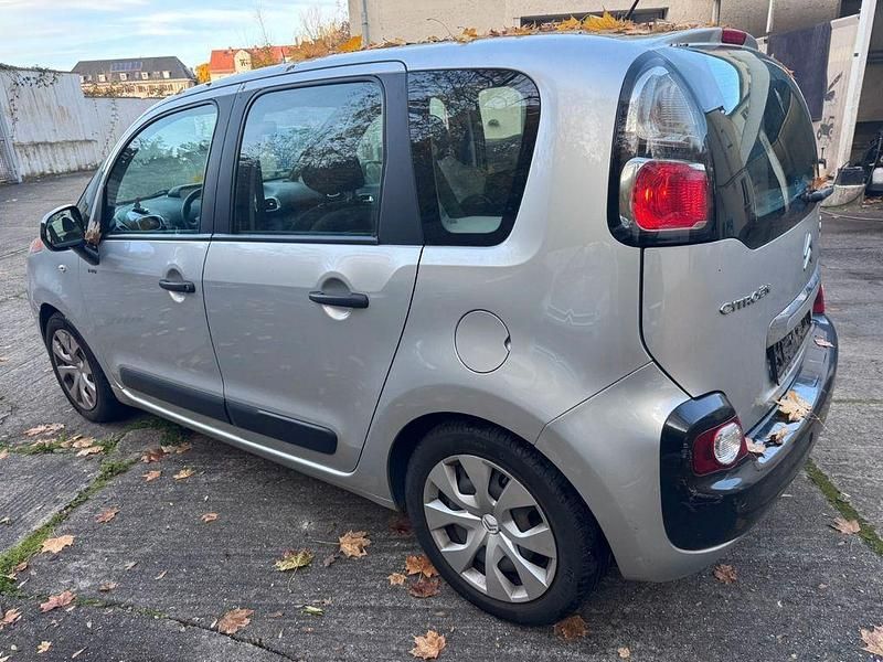 Gebraucht Citroën C3 Picasso 95 PS (69 kW) 2012 Silber Van / Kleinbus