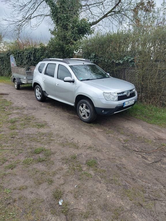 Gebraucht Dacia Duster Prestige 105 PS (77 kW) 2012 Silber SUV