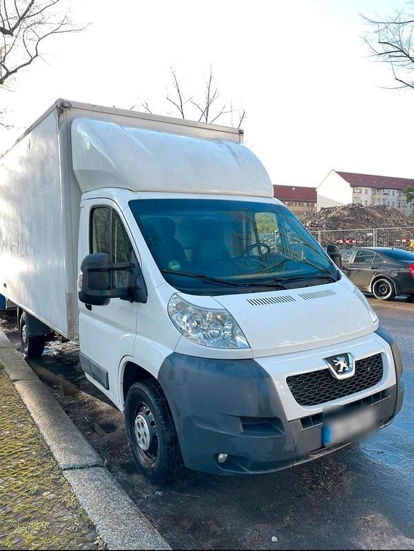 Gebraucht Peugeot Boxer 130 PS (95 kW) 2011 Andere farben Van