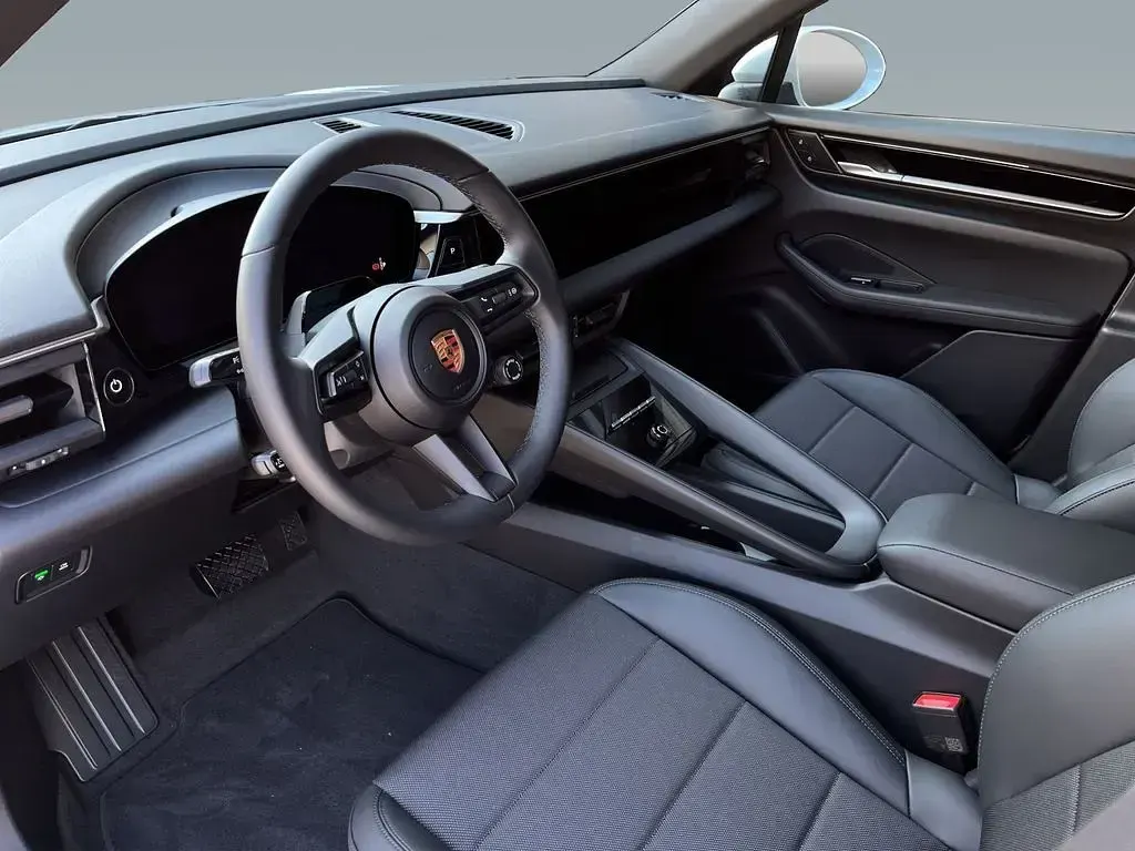 Neu Porsche Macan 300 kW (408 PS) 2026 Grau SUV