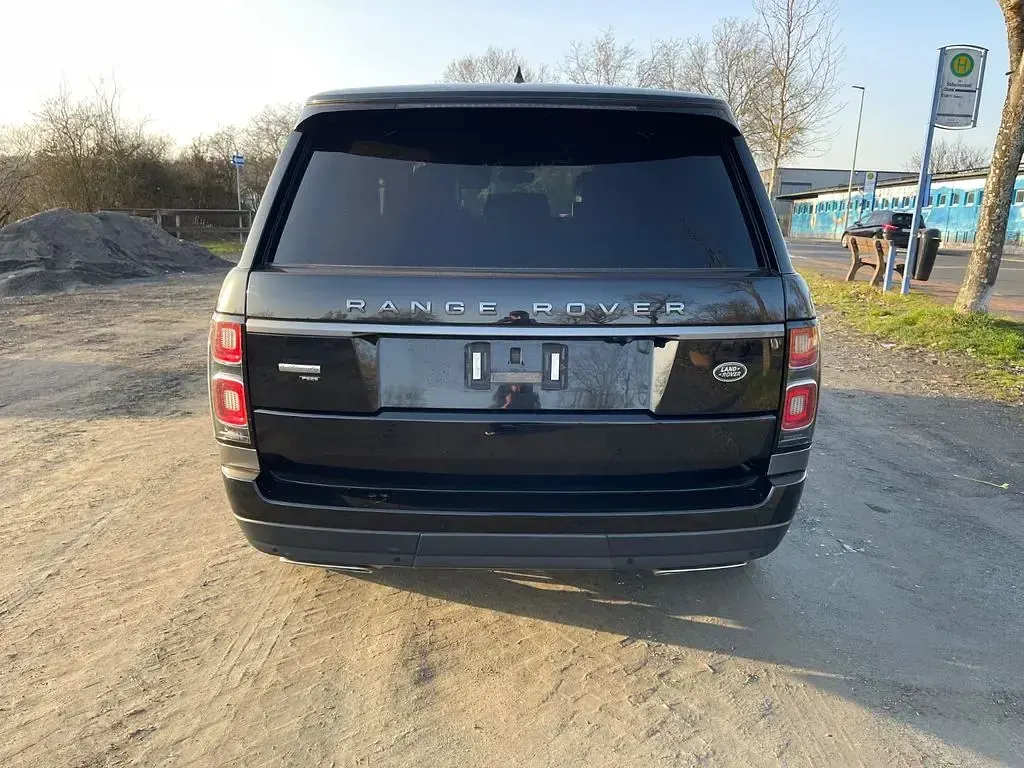Gebraucht Land Rover Range Rover Autobiography 525 PS (386 kW) 2019 Schwarz SUV