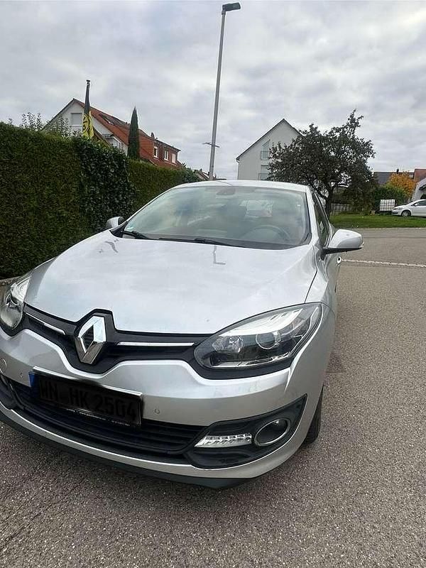 Gebraucht 2014 Renault Mégane III Bose Edition Limousine | 5.200 € (Guter Preis) - Bild 1/4