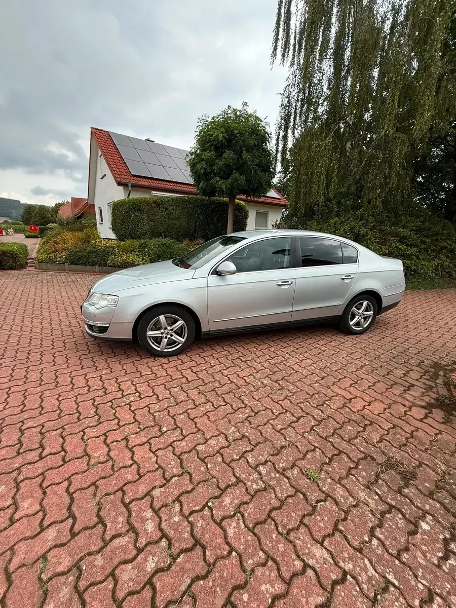 Gebraucht VW Passat 150 PS (110 kW) 2007 Grau Limousine