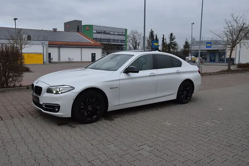 Gebraucht BMW 535 Luxury Line 313 PS (230 kW) 2015 Weiß Limousine