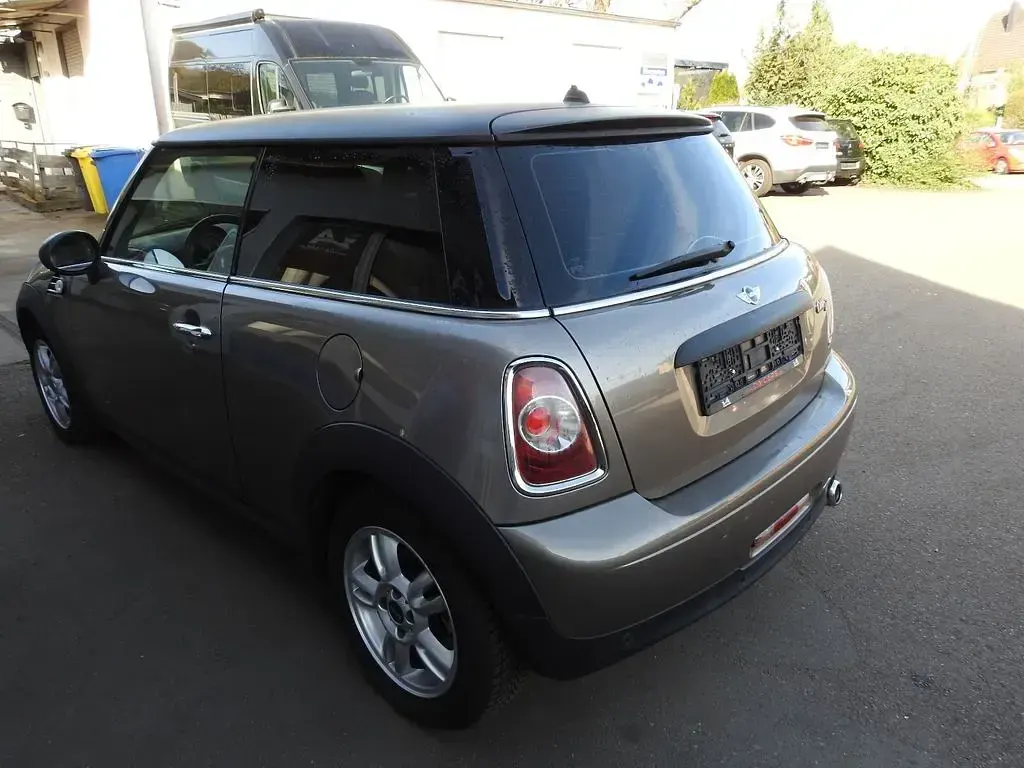 Używany Mini One D 90 KM (66 kW) 2013 Szary Hatchback