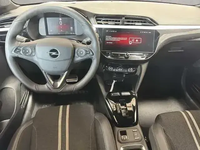 Gebraucht Opel Corsa 101 PS (74 kW) 2024 Karbon schwarz (metallic) Kleinwagen