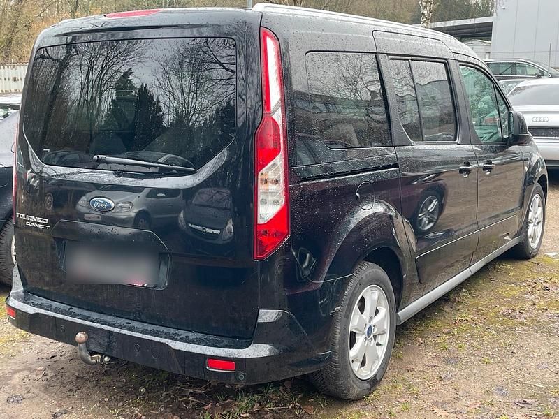 Gebraucht Ford Tourneo 120 PS (88 kW) 2016 Schwarz Kombi