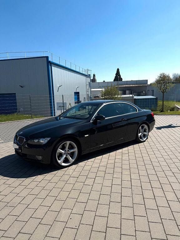 Gebraucht BMW 335 Cabriolet Performance 306 PS (225 kW) 2007 Schwarz Cabrio