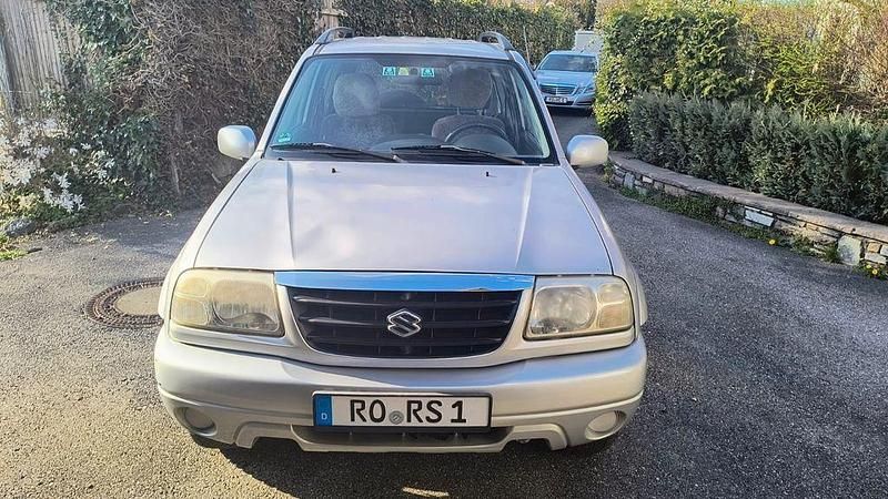 Gebraucht Suzuki Grand Vitara Comfort 94 PS (69 kW) 2004 Silber SUV