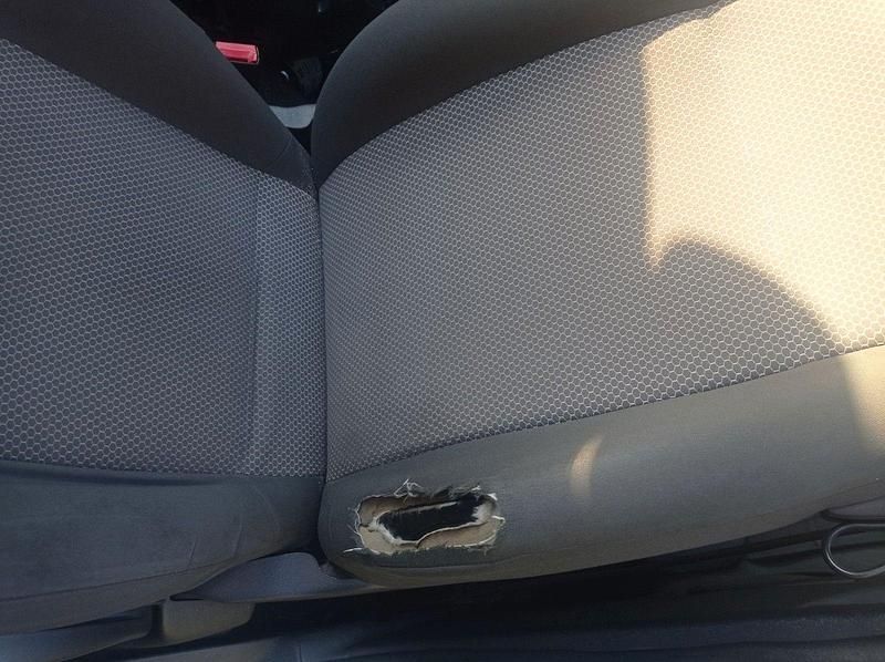 Gebraucht VW Fox 60 PS (44 kW) 2010 Weiß Kleinwagen