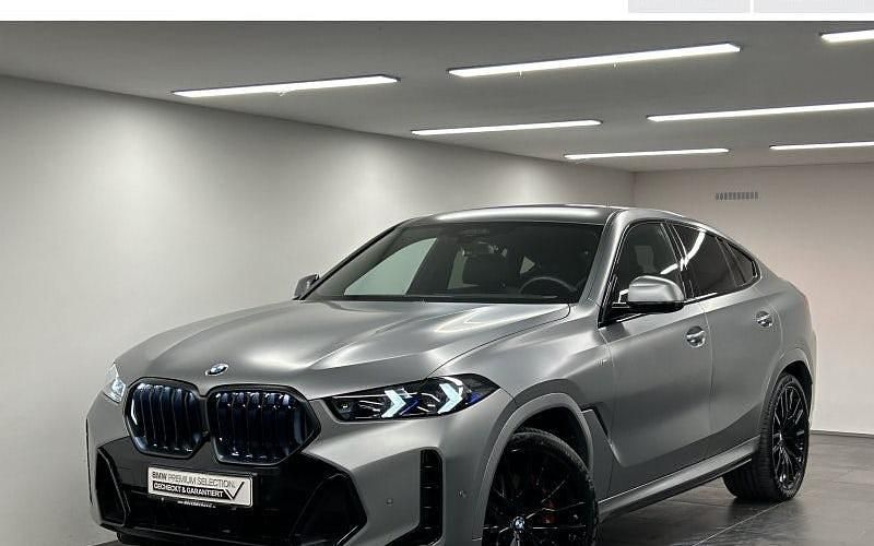 Gebraucht BMW X6 M Sport 352 PS (258 kW) 2025 Grau SUV