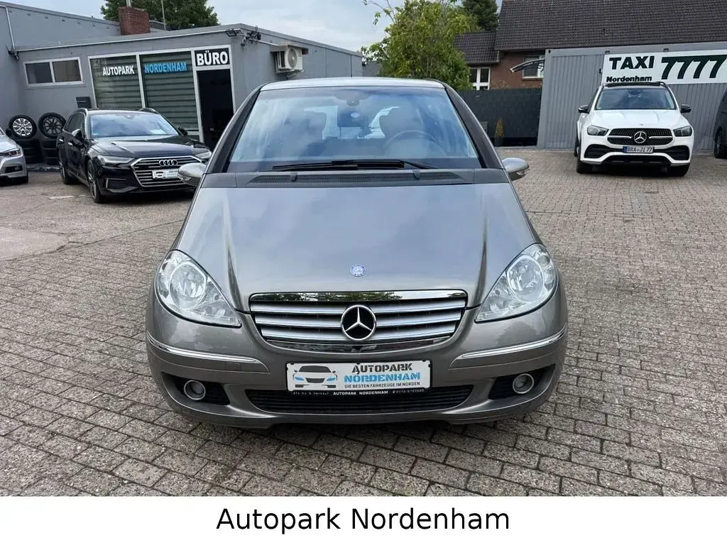Gebraucht Mercedes A150 Elegance 95 PS (69 kW) 2006 Grau Limousine