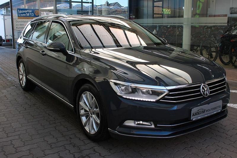 Gebraucht VW Passat Highline 239 PS (175 kW) 2019 Grau Kombi