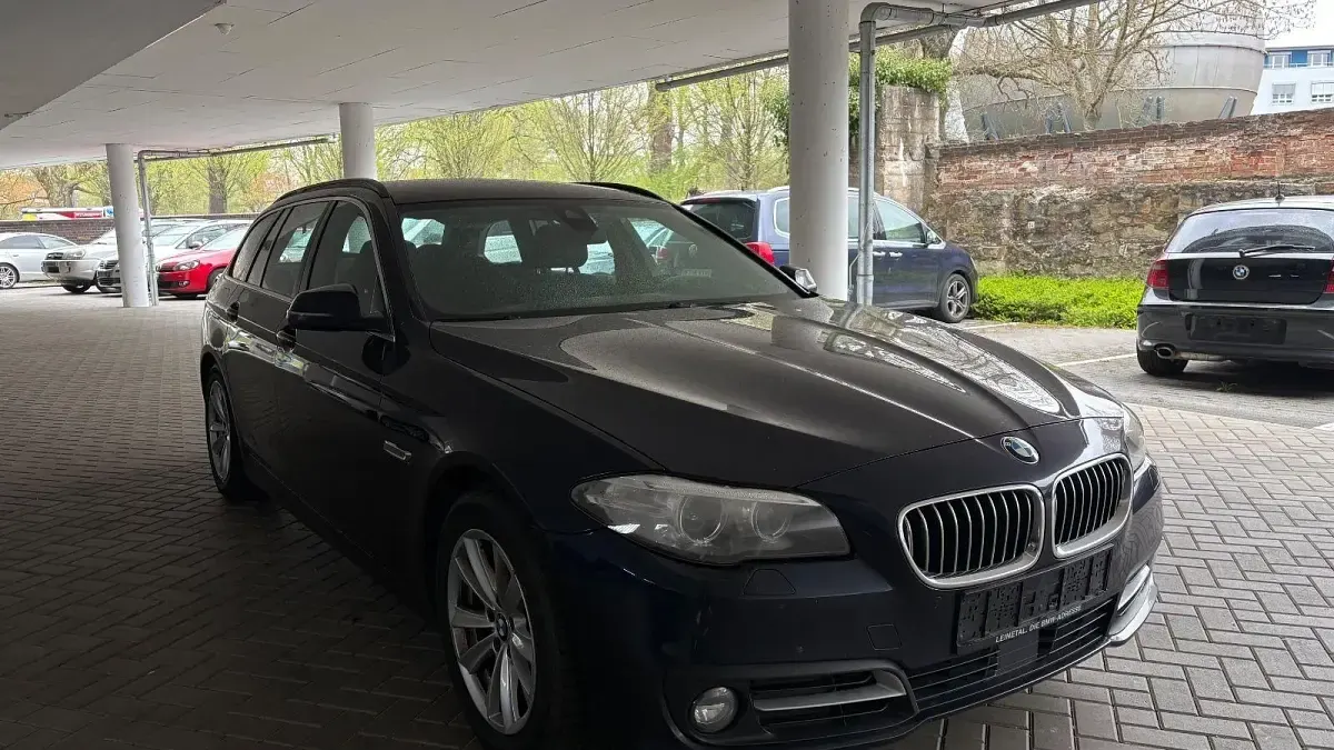 Używany BMW 520 Performance 184 KM (135 kW) 2013 Niebieski Kombi