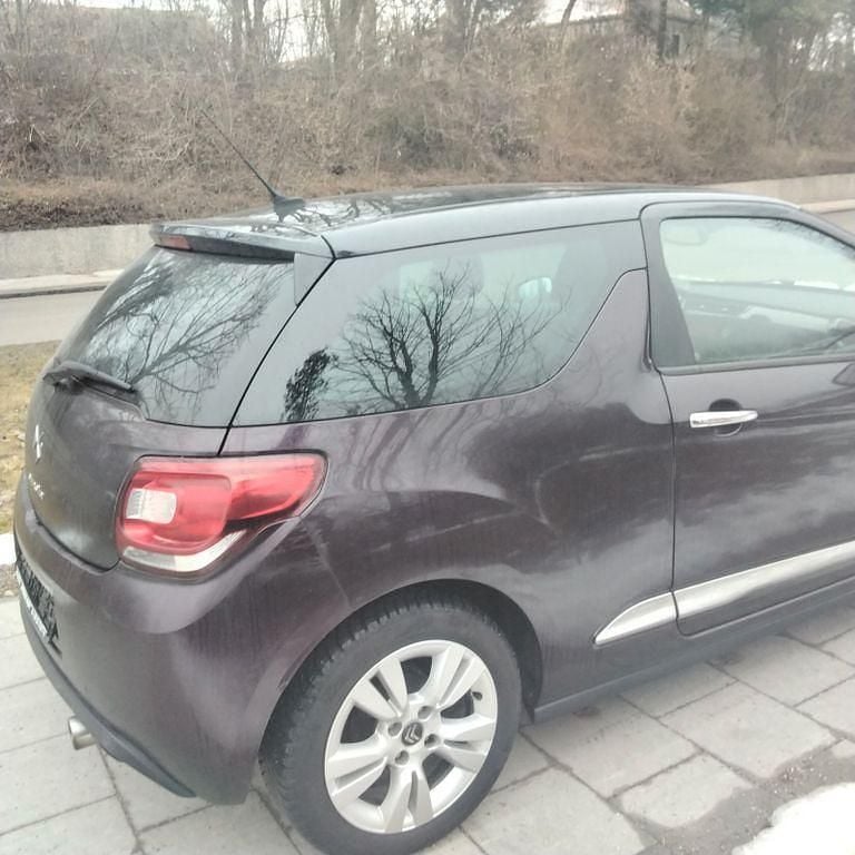 Gebraucht Citroën DS3 So Chic 82 PS (60 kW) 2014 Schwarz Kleinwagen