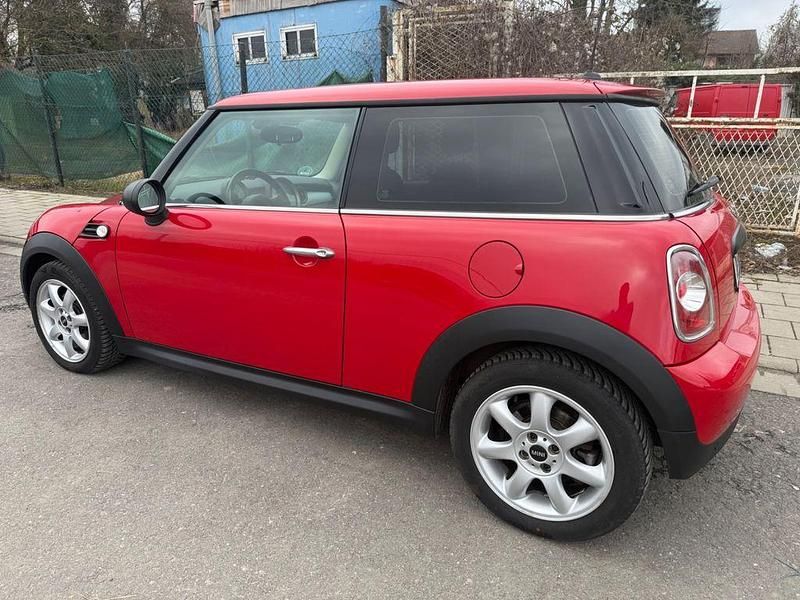 Second-hand Mini ONE 98 CP (72 kW) 2013 Roșu Hatchback