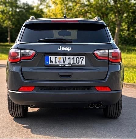 Gebraucht Jeep Compass Limited 170 PS (125 kW) 2019 Grau SUV