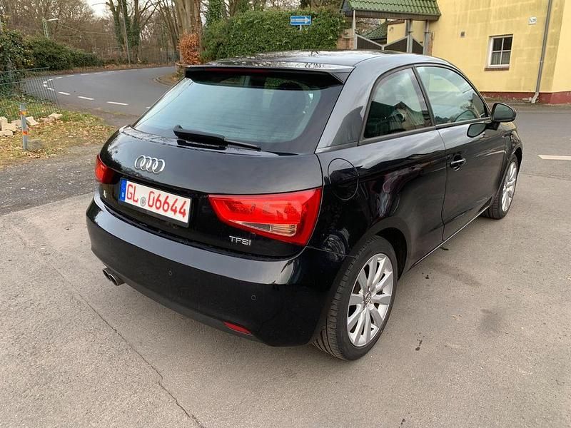 Gebraucht Audi A1 Ambition 122 PS (89 kW) 2013 Schwarz Kleinwagen