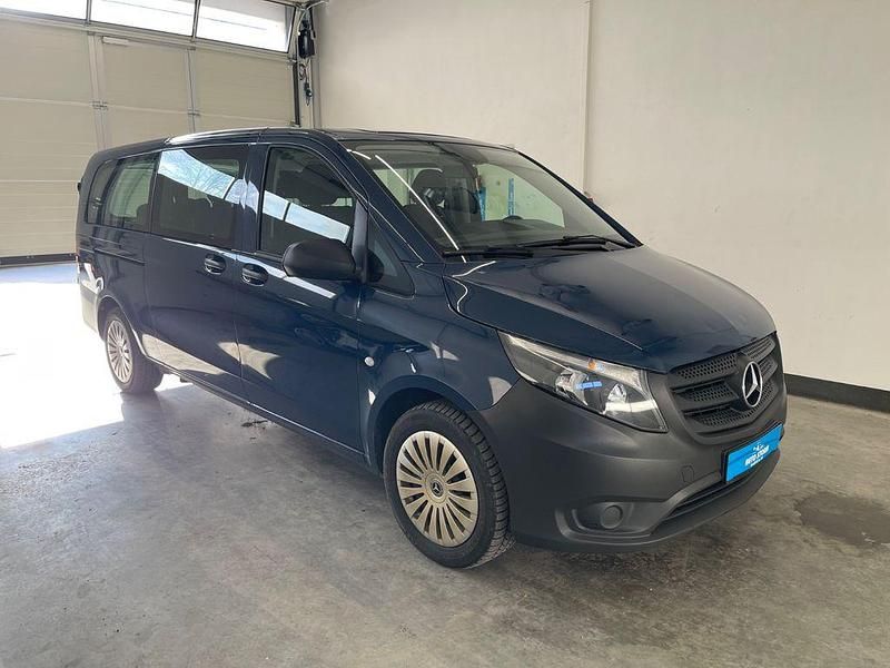 Gebraucht Mercedes Vito 136 PS (100 kW) 2023 Stahlblau Van
