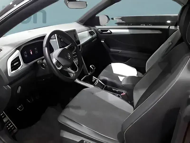 Gebraucht VW T-Roc 116 PS (85 kW) 2025 Schwarz SUV