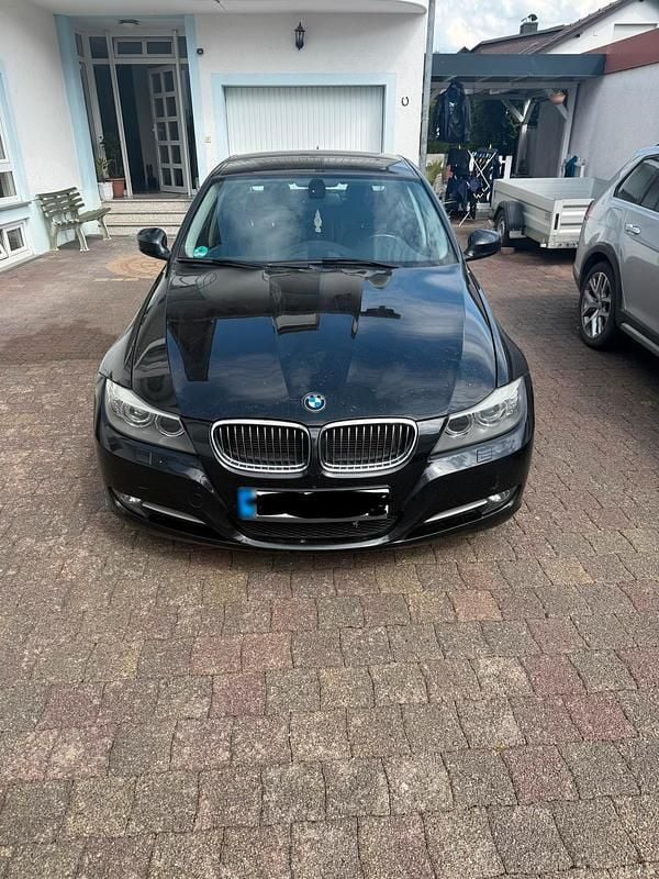 Second-hand BMW 320 2011 Negru Berlinǎ