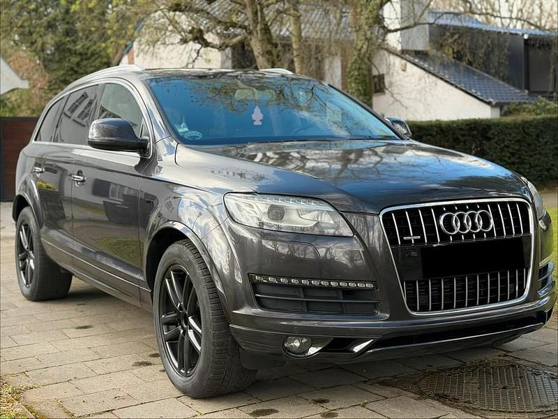 Gebraucht Audi Q7 350 PS (257 kW) 2011 Grau SUV