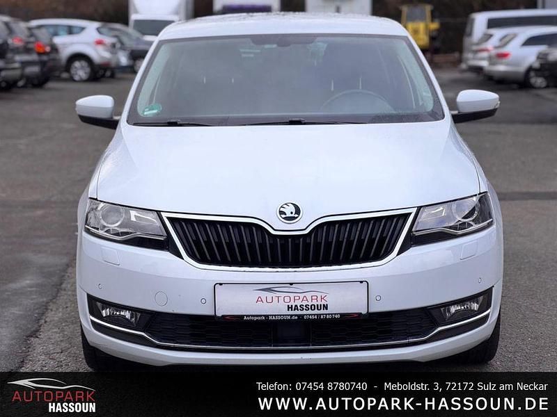 Gebraucht Skoda Rapid Drive 110 PS (80 kW) 2017 Weiß Kleinwagen