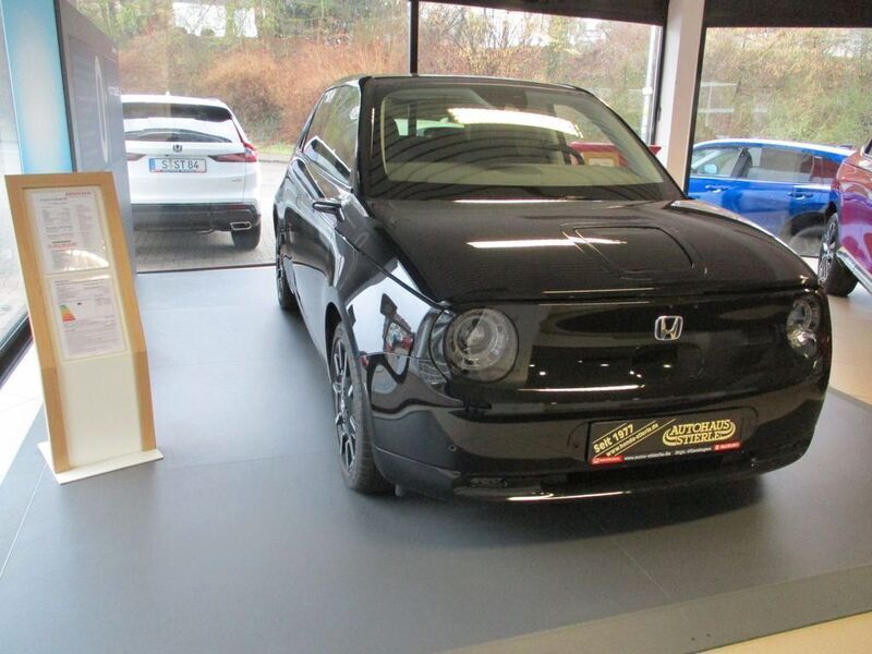 Gebraucht Honda e Advance 113 kW (154 PS) 2023 Schwarz Kleinwagen