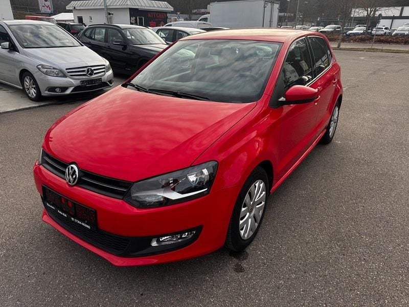 Rot Gebraucht 2011 VW Polo Team Kleinwagen | 6.950 € (Fairer Preis) - Bild 1/4