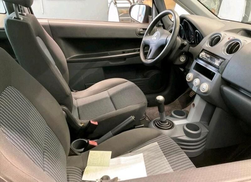 Gebraucht Mitsubishi Colt 75 PS (55 kW) 2008 Rot Limousine