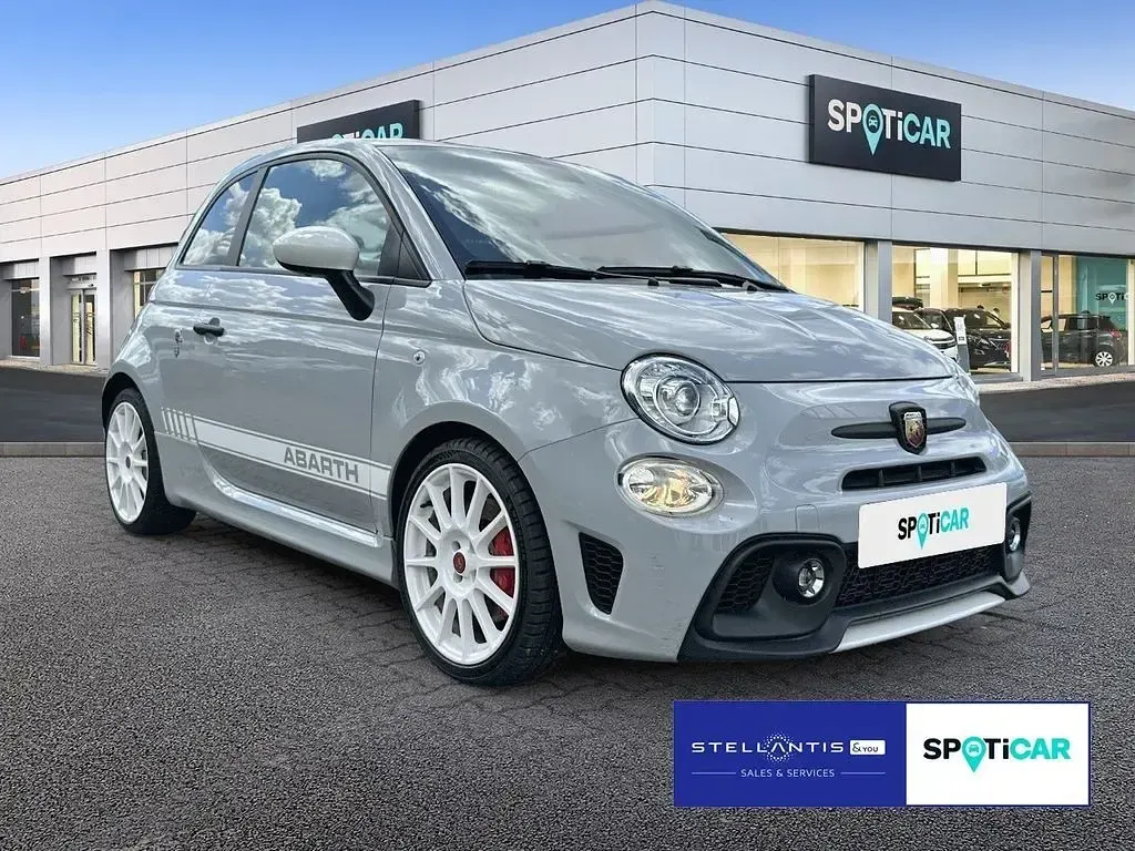 Gebraucht Abarth 695 Esseesse 179 PS (131 kW) 2022 Grau Kleinwagen