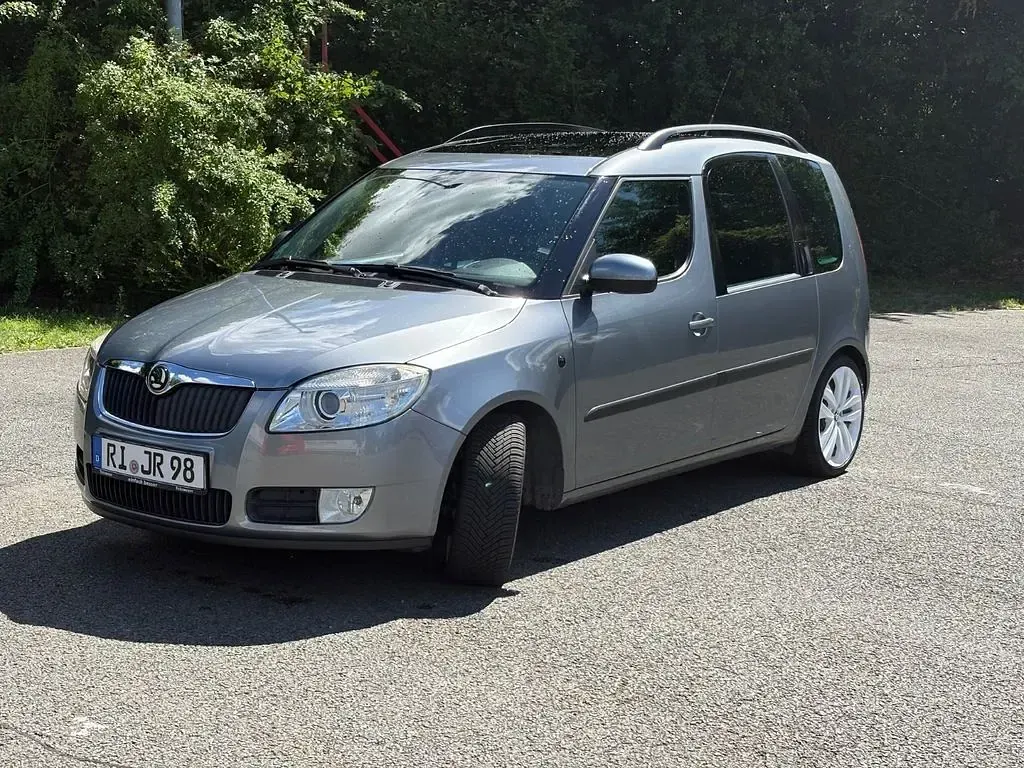 Gebraucht Skoda Roomster 105 PS (77 kW) 2009 Silber Van / Kleinbus
