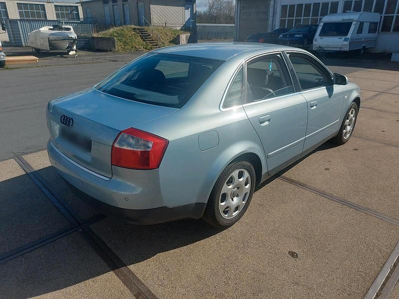 Gebraucht Audi A4 180 PS (132 kW) 2001 Blau Limousine
