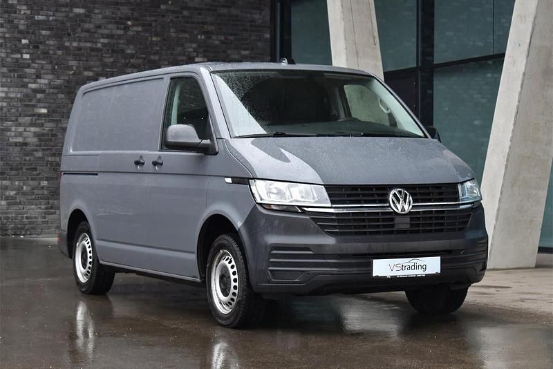 Gebraucht VW T6.1 110 PS (80 kW) 2022 Grau Van