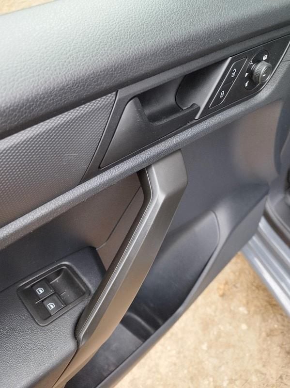 Gebraucht VW Caddy 122 PS (89 kW) 2019 Grau Van / Kleinbus