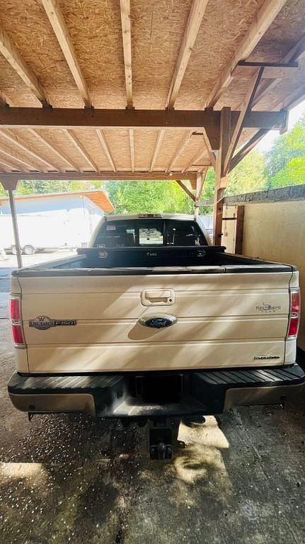 Gebraucht Ford F-150 400 PS (294 kW) 2013 Weiß Pickup