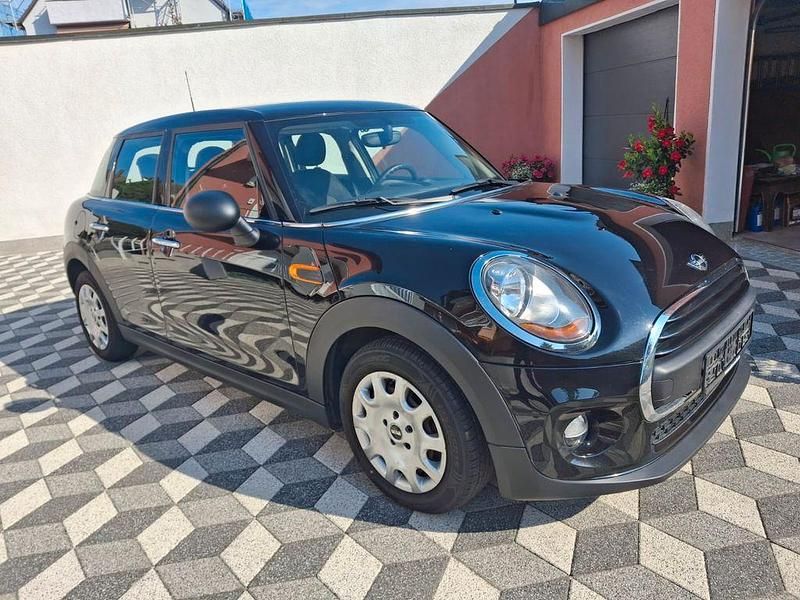 Gebraucht Mini One D 95 PS (69 kW) 2018 Other Kleinwagen