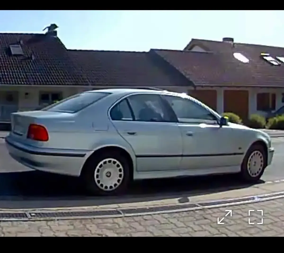 Gebraucht BMW 523 125 PS (91 kW) 1999 Grün Limousine