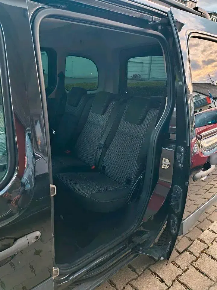Gebraucht Mercedes Citan 111 110 PS (80 kW) 2016 Schwarz Van / Kleinbus