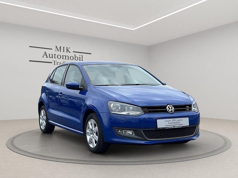 Gebraucht VW Polo Highline 90 PS (66 kW) 2012 Blau Kleinwagen