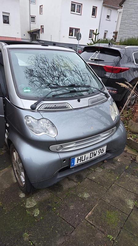 Grau Gebraucht 2002 Smart ForTwo Cabrio Cabrio | 2.000 € (Fairer Preis) - Bild 1/4