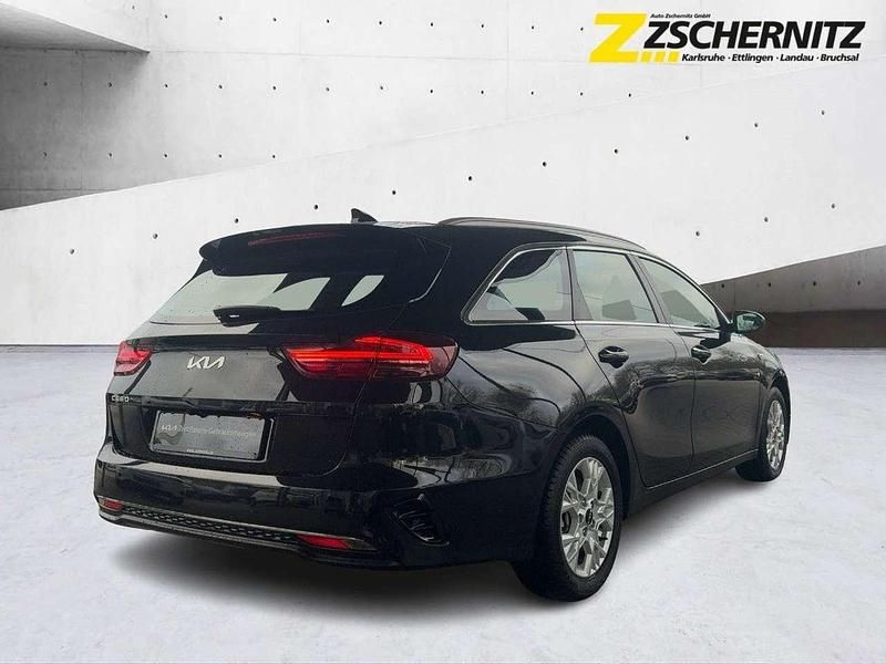Gebraucht Kia Ceed Sportswagon Vision 140 PS (102 kW) 2025 (1k) zilinaschwarz met. Kombi