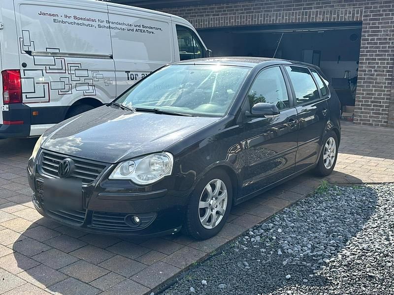 Schwarz Gebraucht 2006 VW Polo Kleinwagen | 850 € (Superpreis) - Bild 1/4