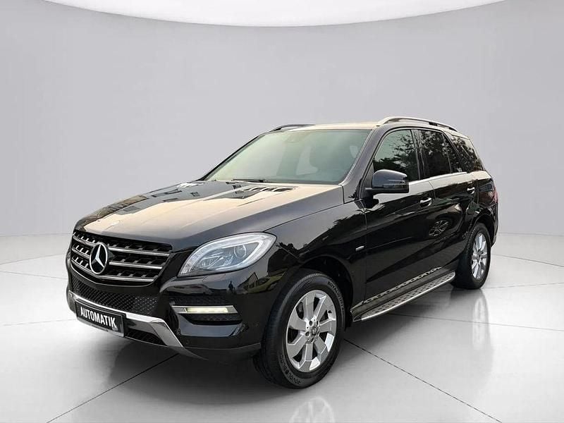 Gebraucht Mercedes ML350 258 PS (189 kW) 2012 Schwarz SUV