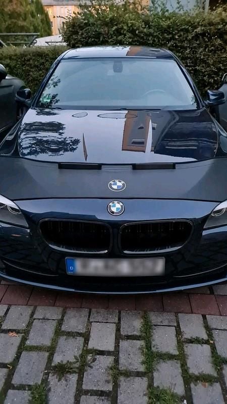 Blau Gebraucht 2011 BMW 523 Limousine | 8.000 € (Superpreis) - Bild 1/4