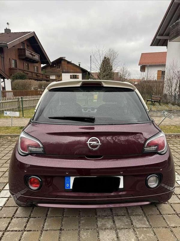 Gebraucht Opel Adam Glam 90 PS (66 kW) 2015 Rot Kleinwagen