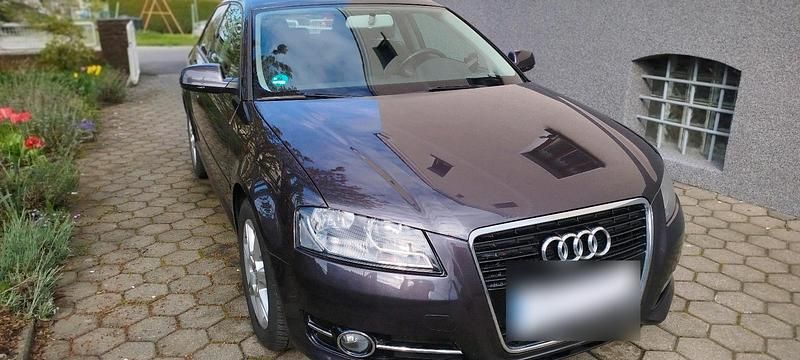 Second-hand Audi A3 Design 90 CP (66 kW) 2011 Mov Hatchback